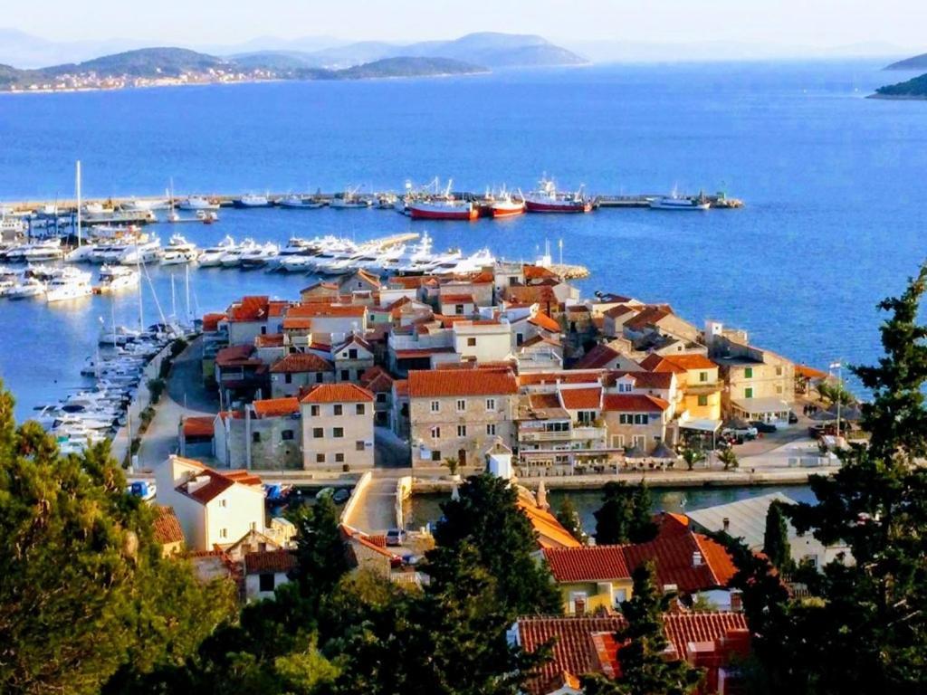Apartmán Apartman Lucana Tribalj Exteriér fotografie