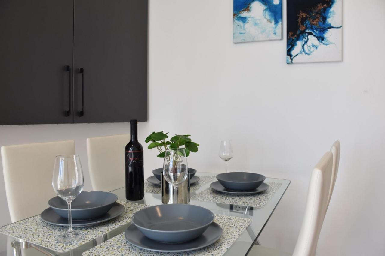 Apartmán Apartman Lucana Tribalj Exteriér fotografie